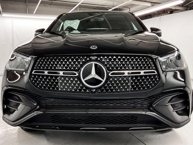 new 2025 Mercedes-Benz GLE 450 car, priced at $81,380