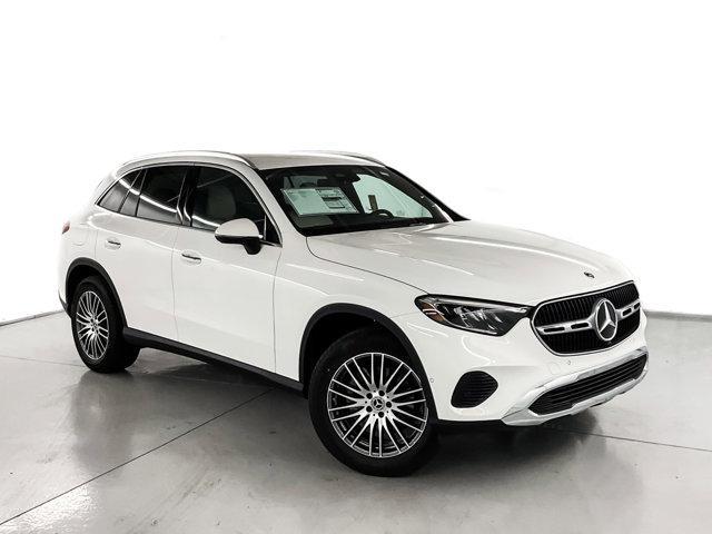 new 2025 Mercedes-Benz GLC 300 car, priced at $51,385