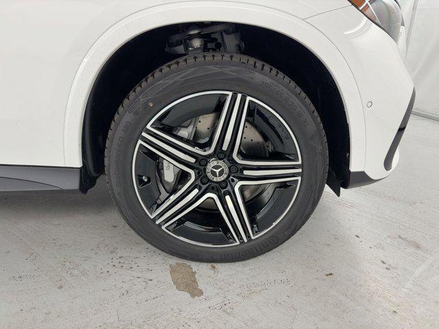 new 2026 Mercedes-Benz GLC 300 car, priced at $58,105