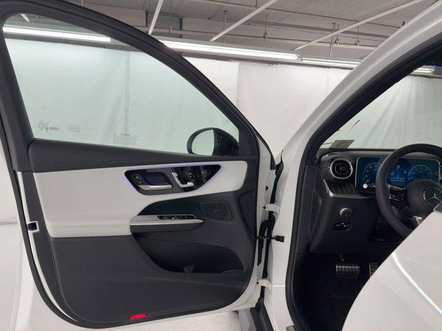 new 2026 Mercedes-Benz GLC 300 car, priced at $58,105