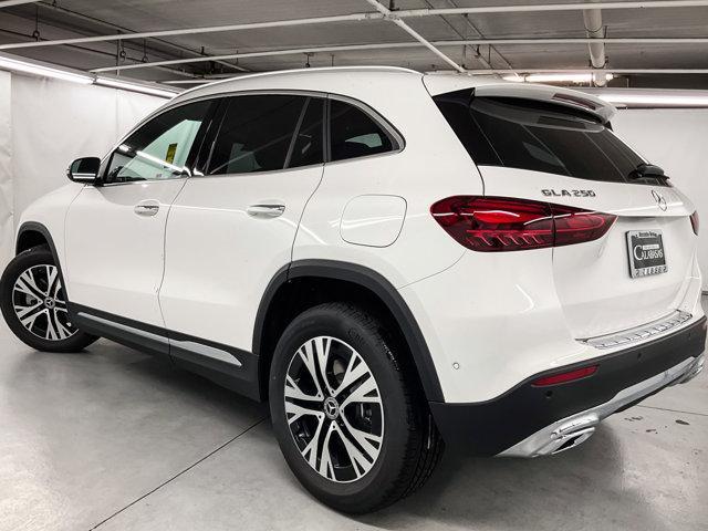 new 2025 Mercedes-Benz GLA 250 car, priced at $46,120