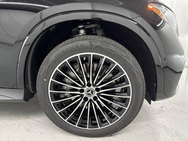 new 2025 Mercedes-Benz GLC 300 car, priced at $51,125