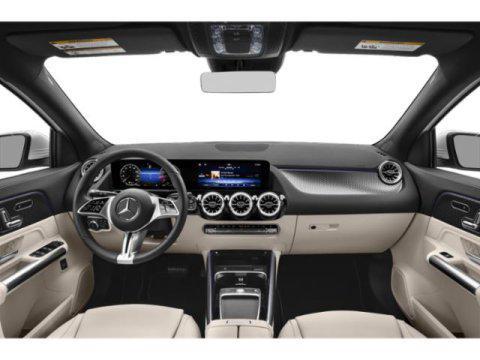 new 2025 Mercedes-Benz GLA 250 car, priced at $45,370