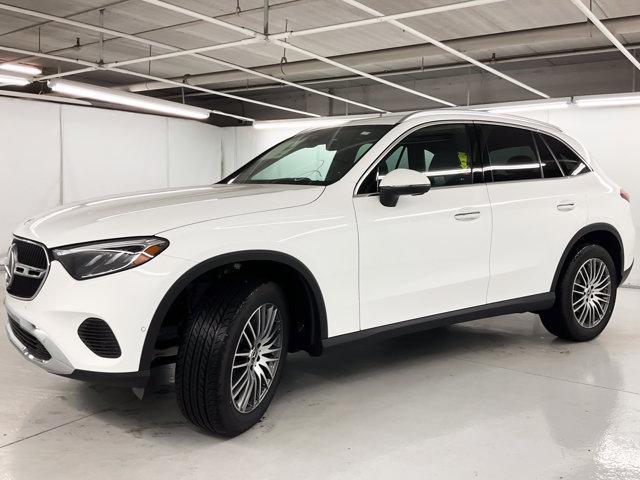 new 2025 Mercedes-Benz GLC 300 car, priced at $51,725