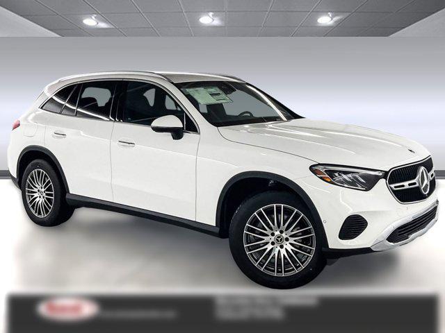 new 2025 Mercedes-Benz GLC 300 car, priced at $51,725