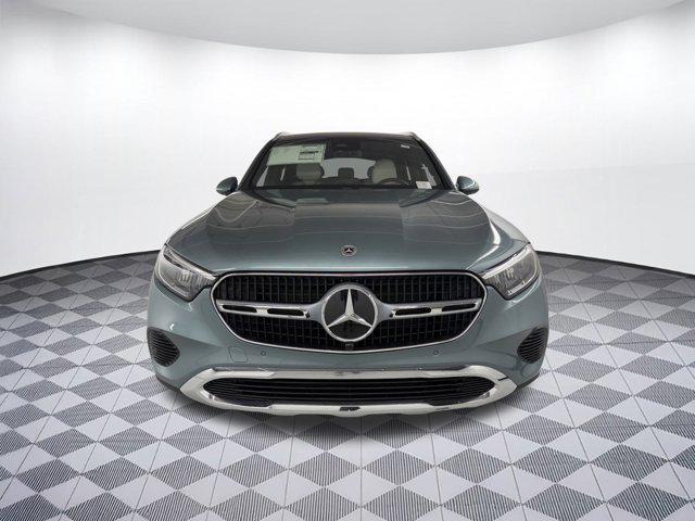 new 2025 Mercedes-Benz GLC 300 car, priced at $53,975