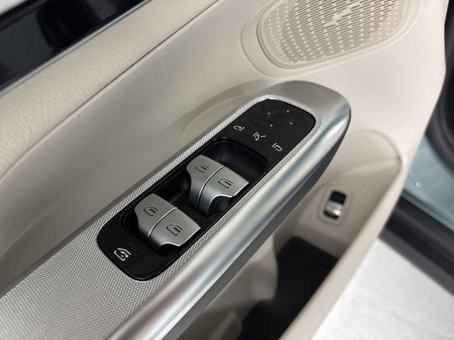 new 2025 Mercedes-Benz GLC 300 car, priced at $53,975