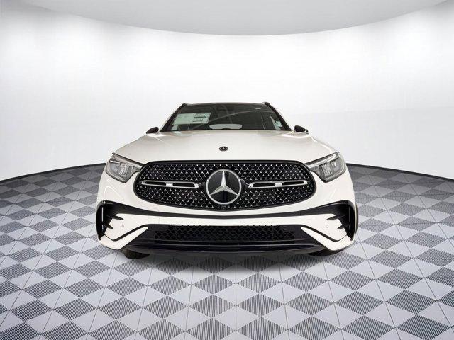 new 2025 Mercedes-Benz GLC 350e car, priced at $71,885