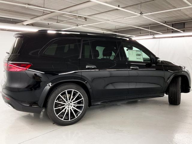 new 2025 Mercedes-Benz GLS 450 car