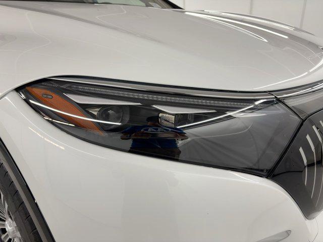 new 2025 Mercedes-Benz Maybach EQS 680 car, priced at $186,000