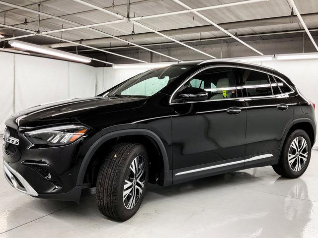 new 2025 Mercedes-Benz GLA 250 car, priced at $44,620