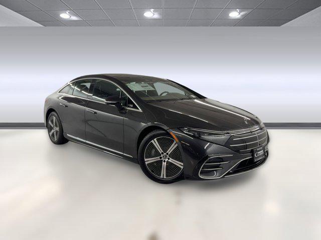 new 2025 Mercedes-Benz EQS 450 car, priced at $113,285