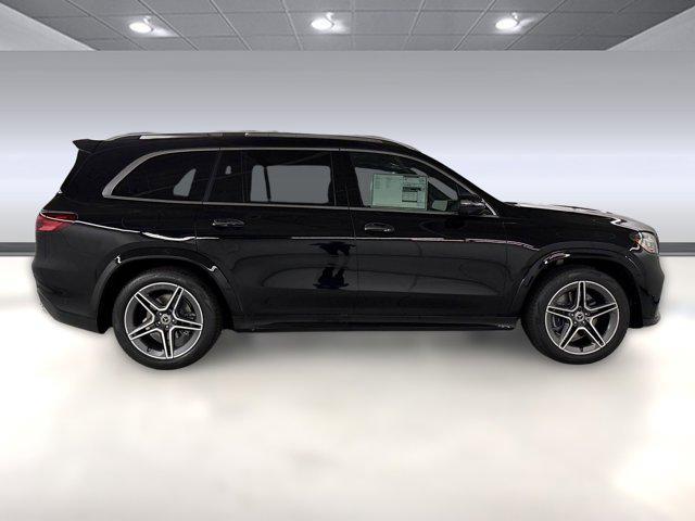 new 2025 Mercedes-Benz GLS 450 car