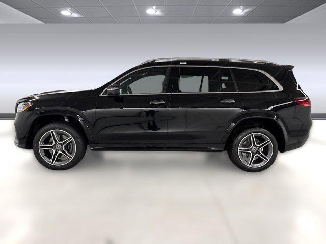 new 2025 Mercedes-Benz GLS 450 car