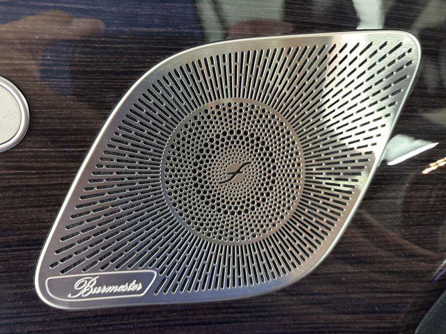 new 2025 Mercedes-Benz GLS 450 car