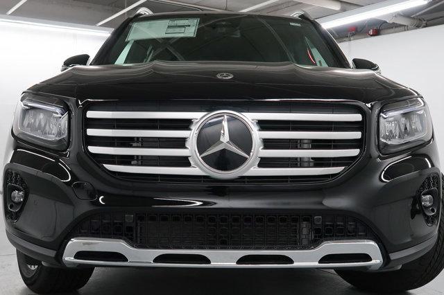 new 2024 Mercedes-Benz GLB 250 car, priced at $50,790