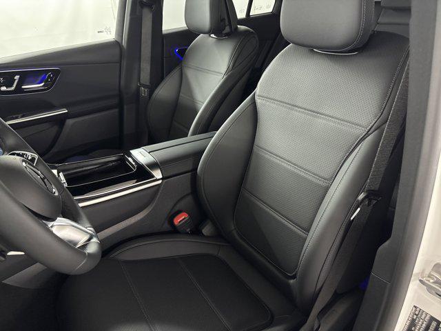 new 2025 Mercedes-Benz GLC 300 car, priced at $51,760