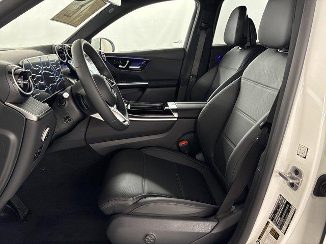 new 2025 Mercedes-Benz GLC 300 car, priced at $51,760