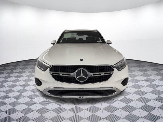 new 2025 Mercedes-Benz GLC 300 car, priced at $51,760