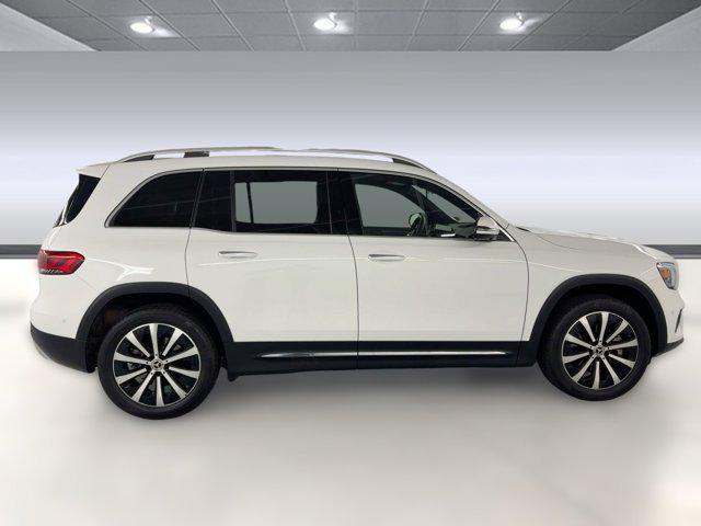 used 2022 Mercedes-Benz GLB 250 car, priced at $28,999