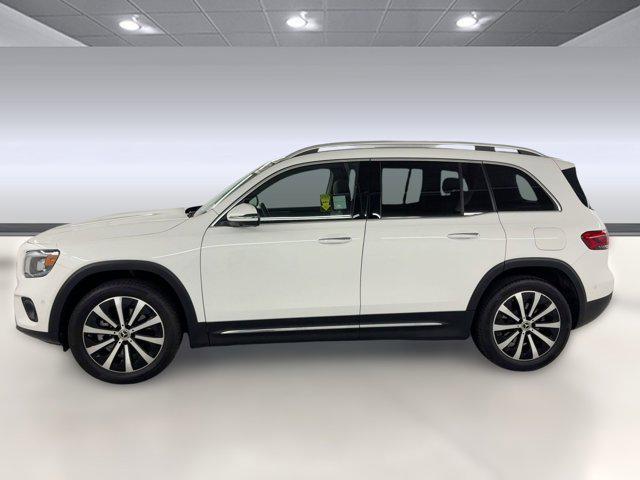 used 2022 Mercedes-Benz GLB 250 car, priced at $28,999