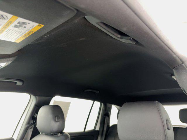 used 2022 Mercedes-Benz GLB 250 car, priced at $28,999