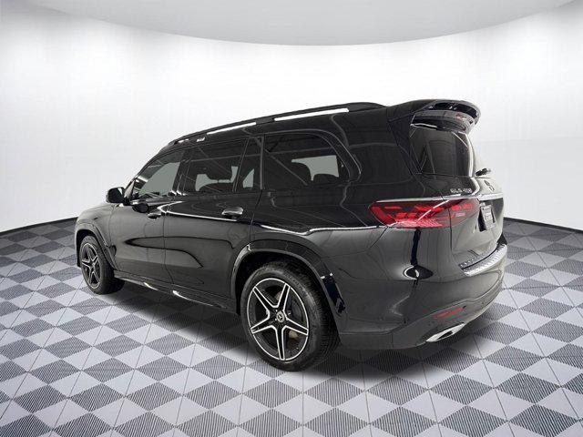 new 2025 Mercedes-Benz GLS 450 car