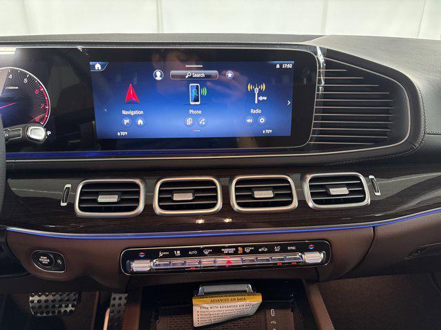 new 2025 Mercedes-Benz GLS 450 car