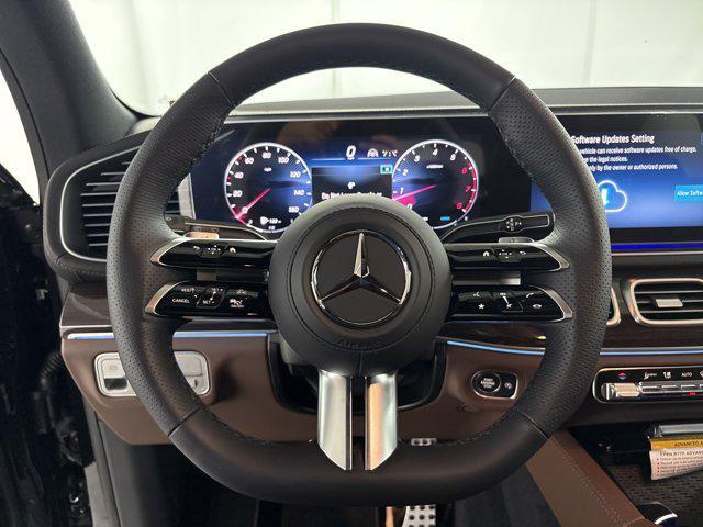 new 2025 Mercedes-Benz GLS 450 car