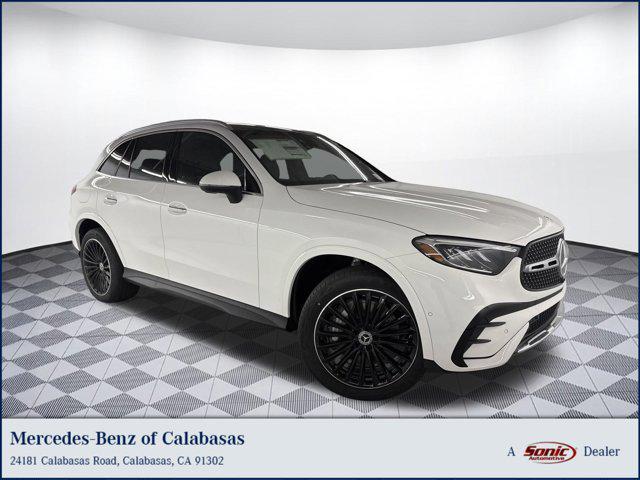 new 2025 Mercedes-Benz GLC 300 car, priced at $59,075