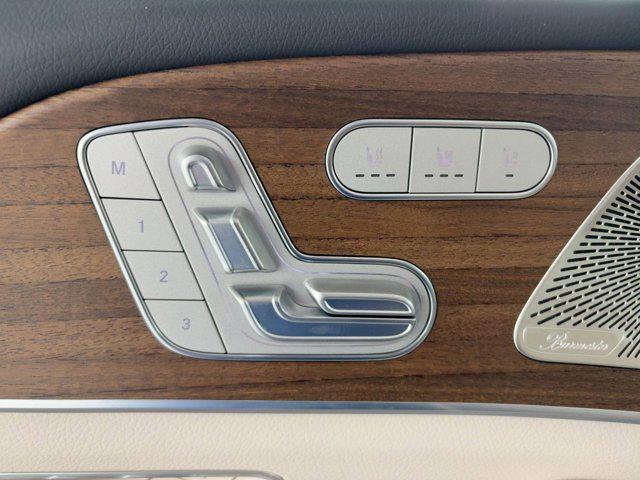 new 2025 Mercedes-Benz GLS 450 car