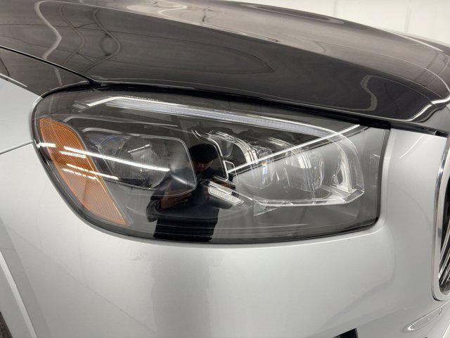 new 2025 Mercedes-Benz Maybach GLS 600 car