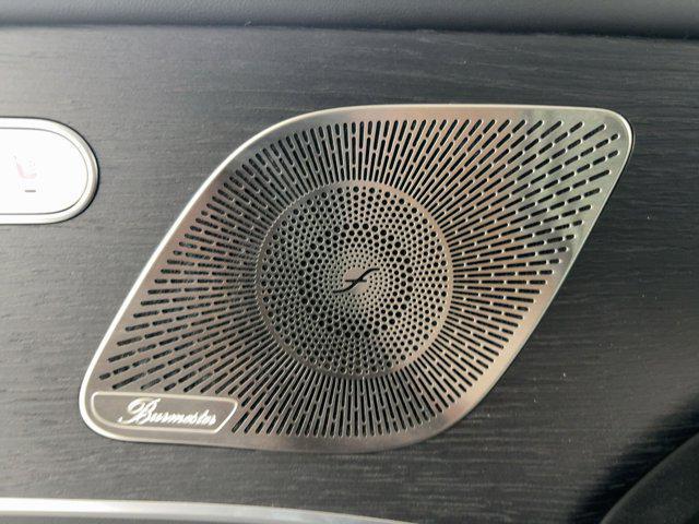 new 2025 Mercedes-Benz Maybach GLS 600 car