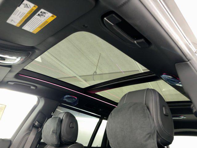 new 2025 Mercedes-Benz Maybach GLS 600 car