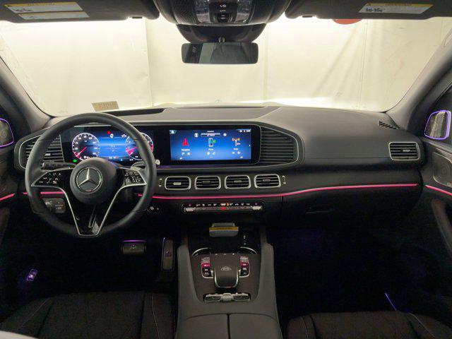 new 2025 Mercedes-Benz Maybach GLS 600 car