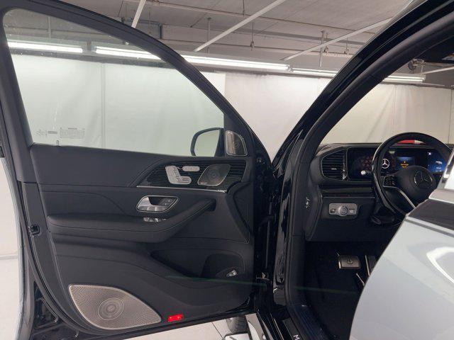 new 2026 Mercedes-Benz Maybach GLS 600 car