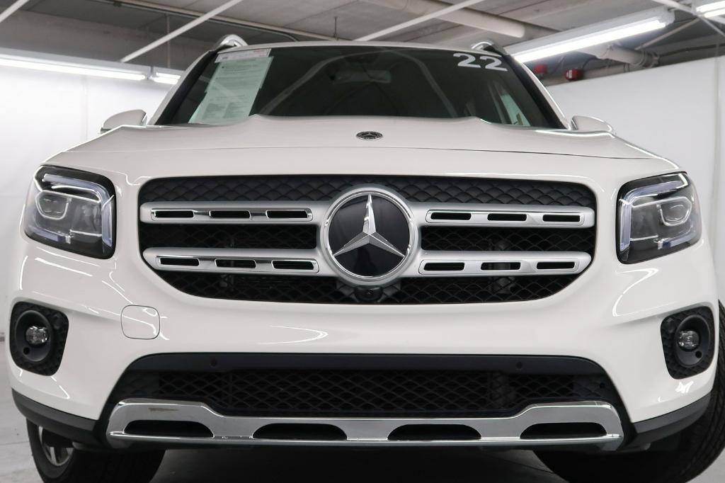 used 2022 Mercedes-Benz GLB 250 car, priced at $30,988