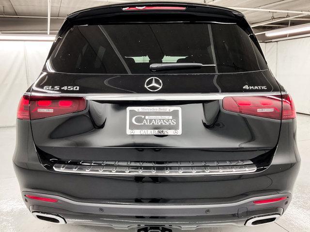 new 2025 Mercedes-Benz GLS 450 car