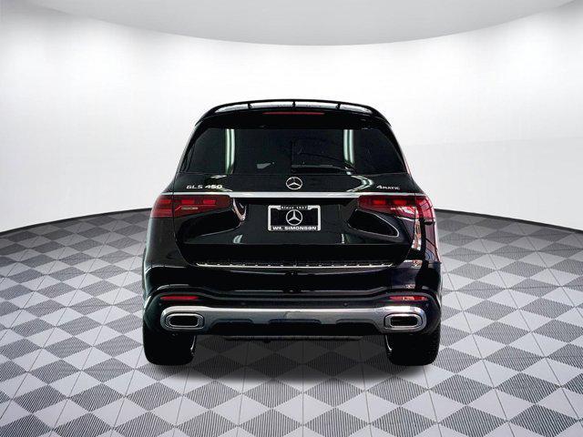 new 2025 Mercedes-Benz GLS 450 car