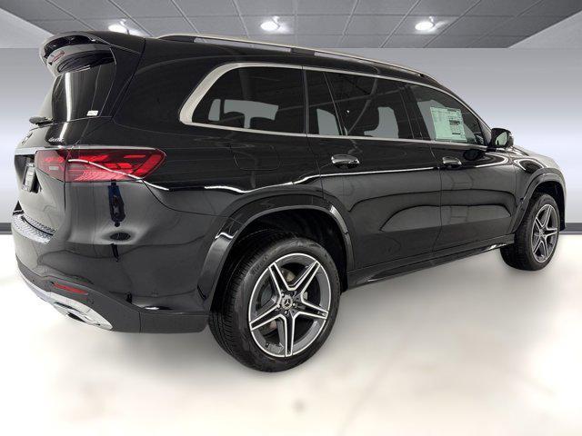 new 2025 Mercedes-Benz GLS 450 car