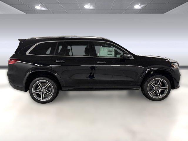new 2025 Mercedes-Benz GLS 450 car