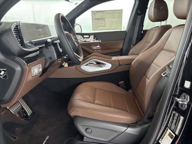 new 2025 Mercedes-Benz GLS 450 car