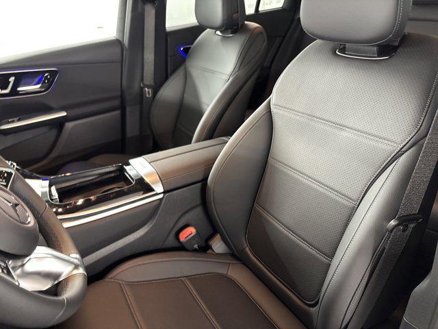 new 2025 Mercedes-Benz GLC 350e car, priced at $61,700