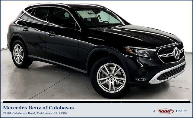 new 2025 Mercedes-Benz GLC 300 car, priced at $51,125