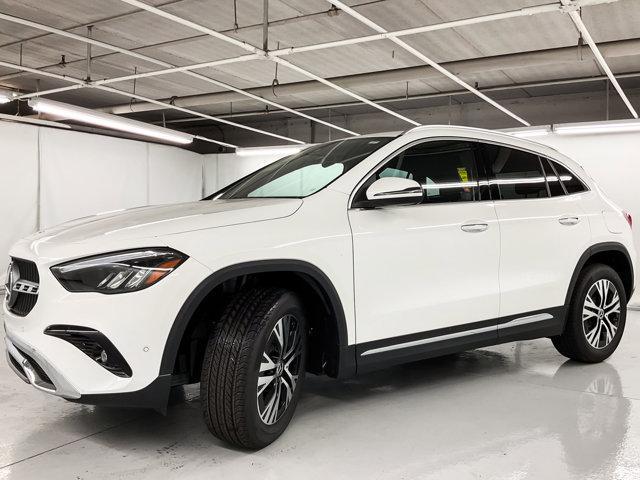 new 2025 Mercedes-Benz GLA 250 car, priced at $45,295