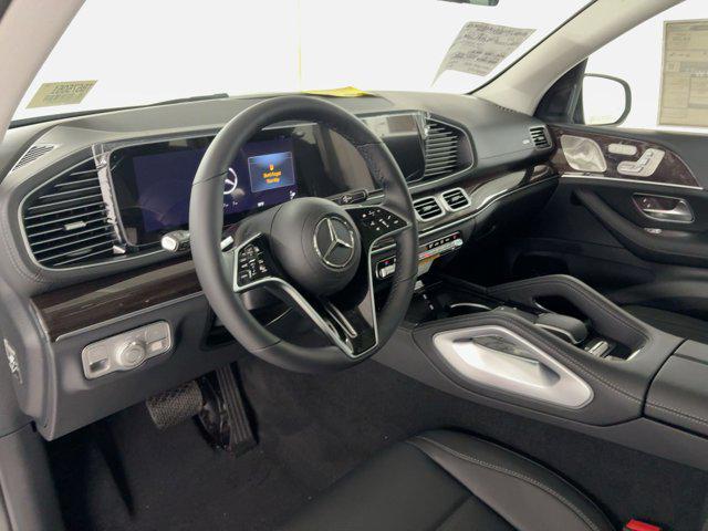 new 2026 Mercedes-Benz GLS 450 car