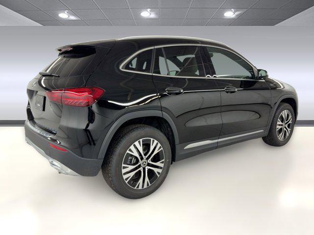 new 2026 Mercedes-Benz GLA 250 car, priced at $44,080