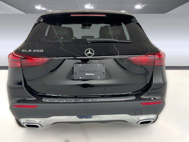 new 2026 Mercedes-Benz GLA 250 car, priced at $44,080