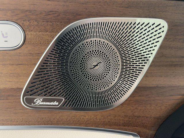 new 2025 Mercedes-Benz GLS 450 car