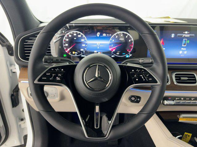 new 2025 Mercedes-Benz GLS 450 car